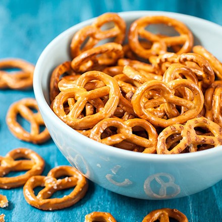 Pretzels & Dip pretzels-dip